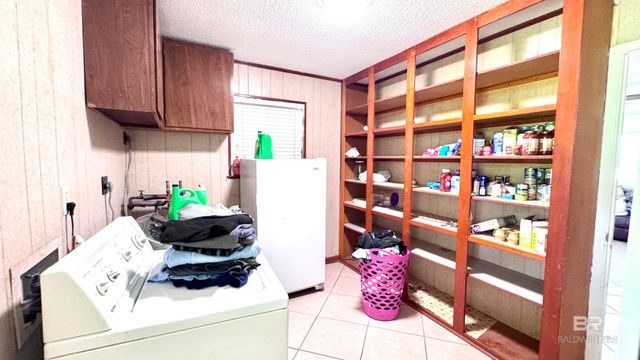 615 Pedigo Avenue, Foley, AL 36535