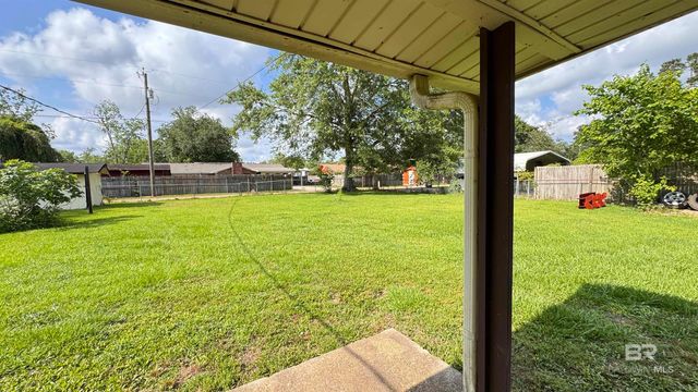 615 Pedigo Avenue, Foley, AL 36535