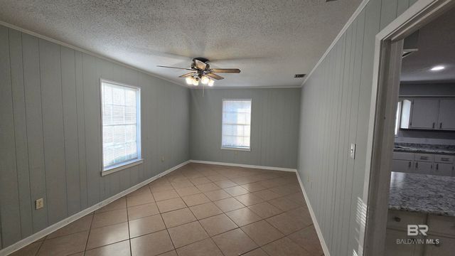 615 Pedigo Avenue, Foley, AL 36535