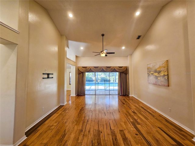 14504 BRAMBIE COURT, Tampa, FL 33624