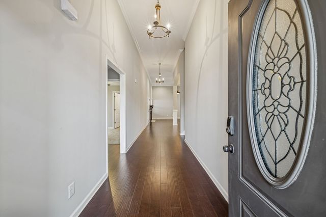 1008 Meadowview Ln, Clarksville, TN 37040