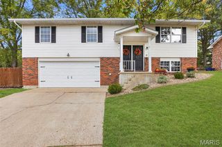 46 Oxford Drive, Washington, MO 63090