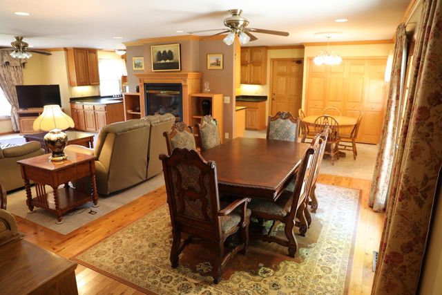 W277S8810 Lakeside DRIVE, Mukwonago, WI 53149