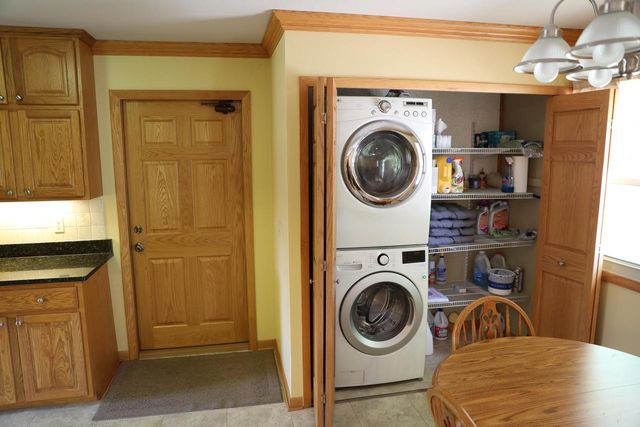 W277S8810 Lakeside DRIVE, Mukwonago, WI 53149