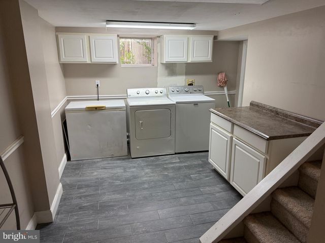 15 YALE AVE, Stratford, NJ 08084