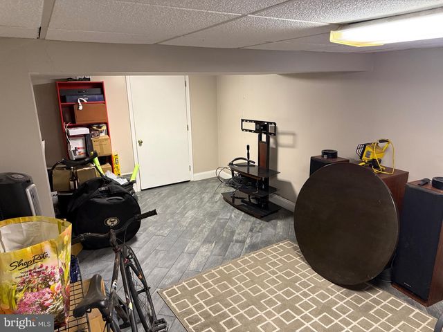 15 YALE AVE, Stratford, NJ 08084