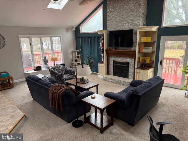 15 YALE AVE, Stratford, NJ 08084