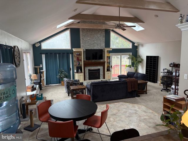 15 YALE AVE, Stratford, NJ 08084