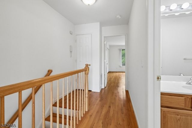 201 Watchung Ave 19, Bloomfield Twp., NJ 07003