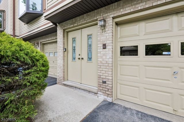 201 Watchung Ave 19, Bloomfield Twp., NJ 07003