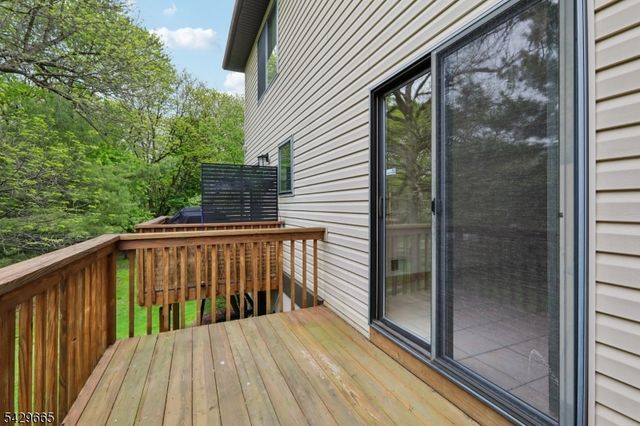 201 Watchung Ave 19, Bloomfield Twp., NJ 07003