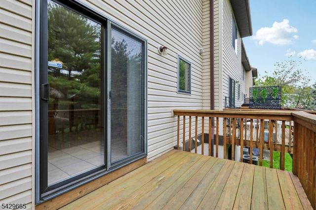 201 Watchung Ave 19, Bloomfield Twp., NJ 07003
