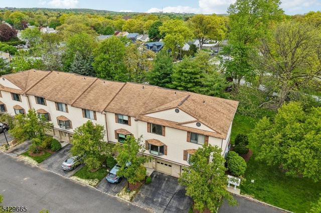 201 Watchung Ave 19, Bloomfield Twp., NJ 07003
