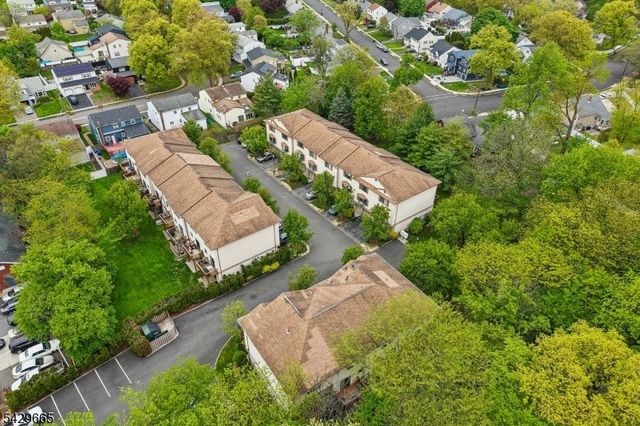 201 Watchung Ave 19, Bloomfield Twp., NJ 07003