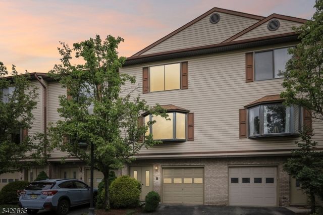 201 Watchung Ave 19, Bloomfield Twp., NJ 07003