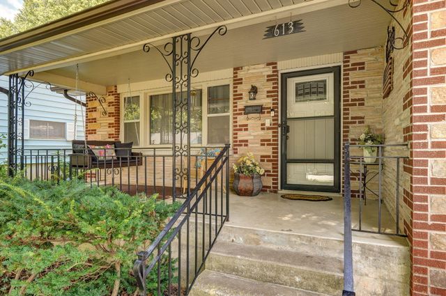 613 S Wildan Avenue, Springfield, MO 65802