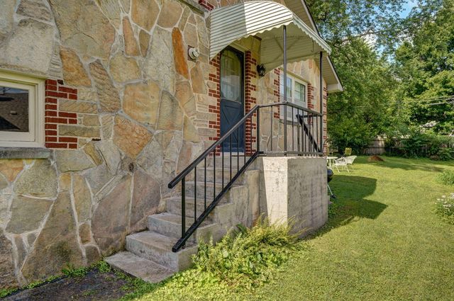 613 S Wildan Avenue, Springfield, MO 65802