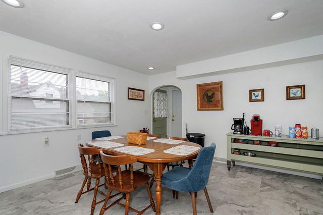 613 S Wildan Avenue, Springfield, MO 65802