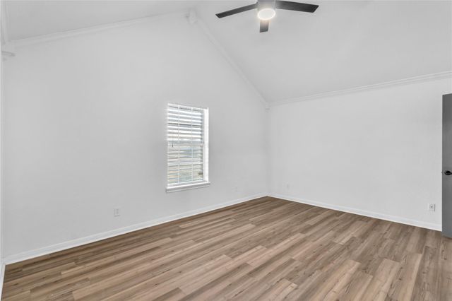 2930 23rd Avenue N, Texas City, TX 77590