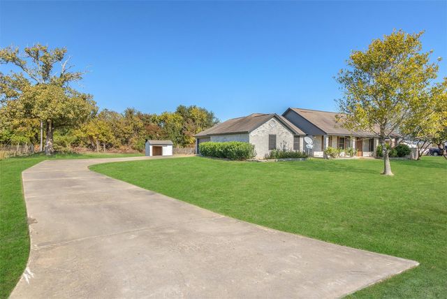 2930 23rd Avenue N, Texas City, TX 77590
