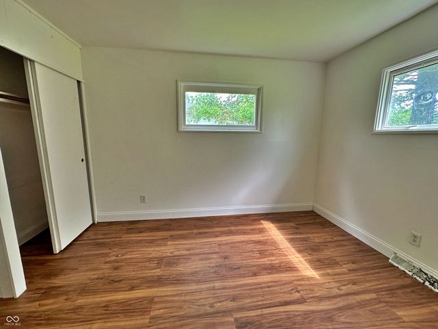 2725 Kristen Drive W, Indianapolis, IN 46218