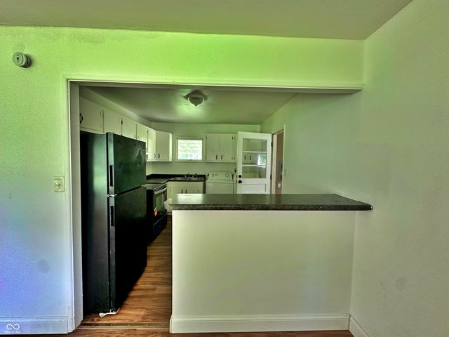 2725 Kristen Drive W, Indianapolis, IN 46218
