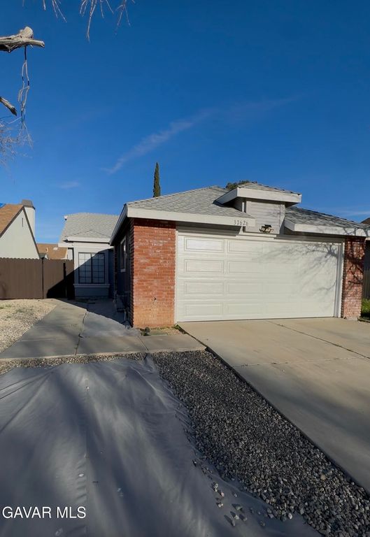 37626 E 12th Street, Palmdale, CA 93550