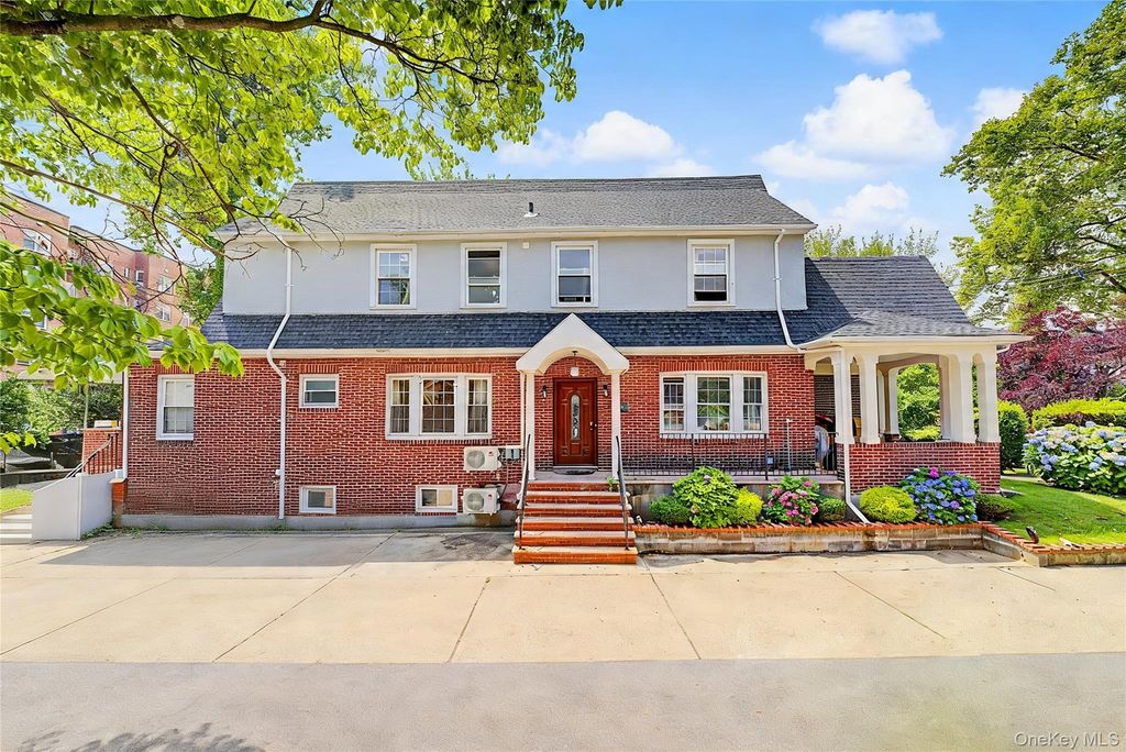609 161st Street, Whitestone, NY 11357