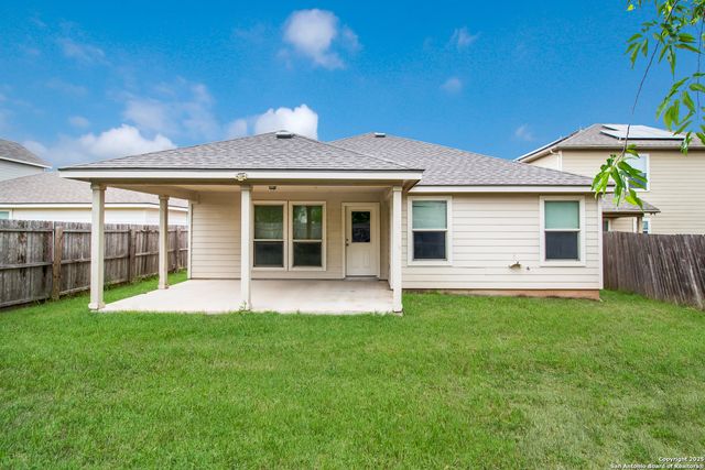 8611 SPOTTED OWL, Converse, TX 78109