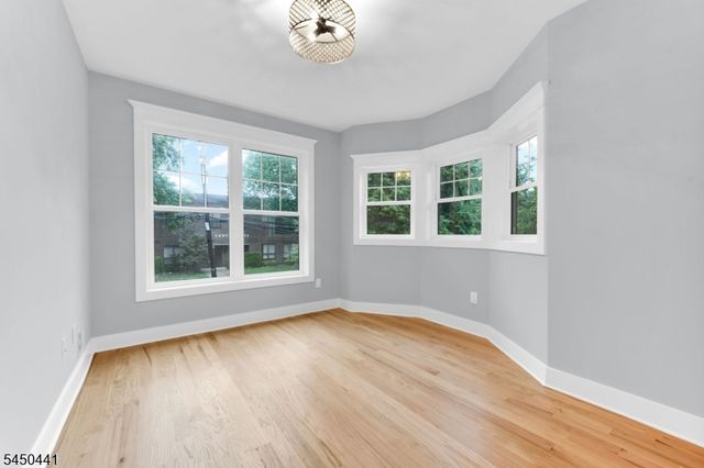 209 Central Ave, Mountainside Boro, NJ 07092
