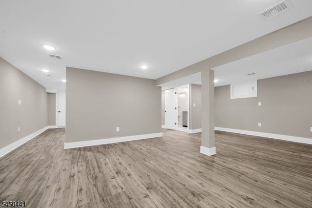 209 Central Ave, Mountainside Boro, NJ 07092