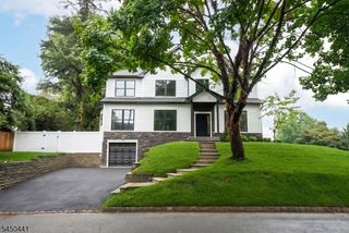 209 Central Ave, Mountainside Boro, NJ 07092