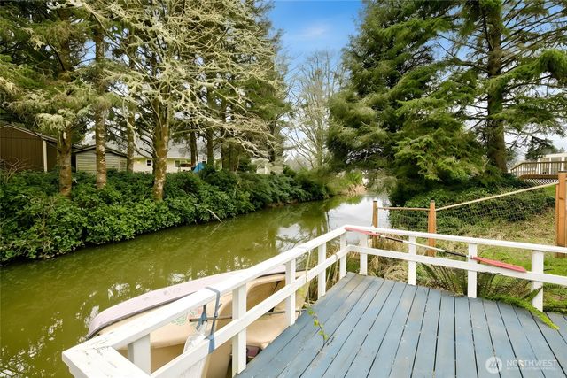 737 Dover Court SE, Ocean Shores, WA 98569