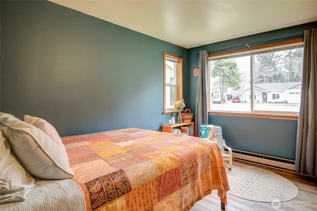 737 Dover Court SE, Ocean Shores, WA 98569