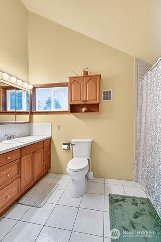 737 Dover Court SE, Ocean Shores, WA 98569