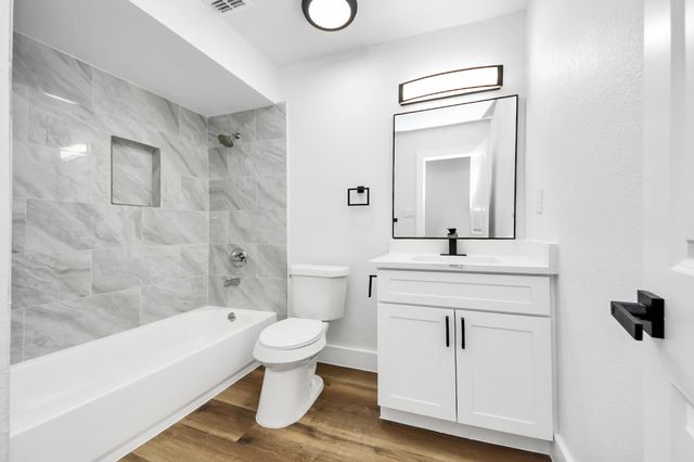 10411 Westray Street, Houston, TX 77043