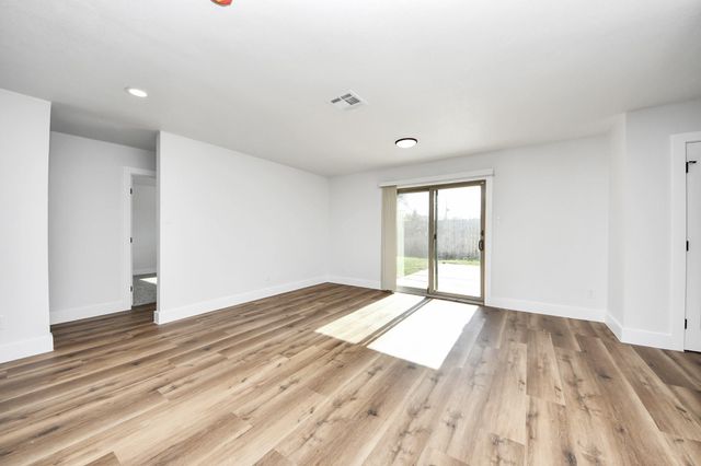 10411 Westray Street, Houston, TX 77043