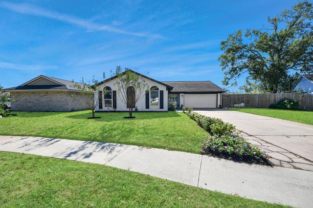 10411 Westray Street, Houston, TX 77043