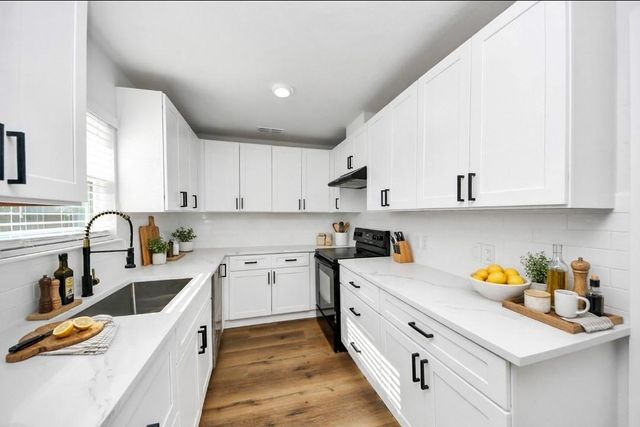 10411 Westray Street, Houston, TX 77043