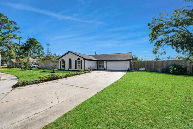 10411 Westray Street, Houston, TX 77043