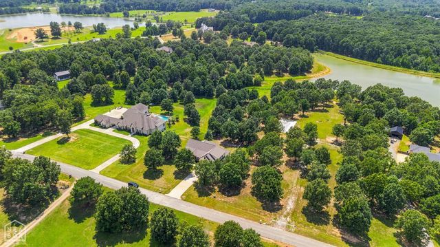 223 County Road 7598, Jonesboro, AR 72405