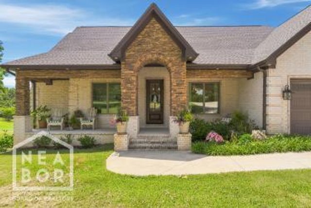 223 County Road 7598, Jonesboro, AR 72405