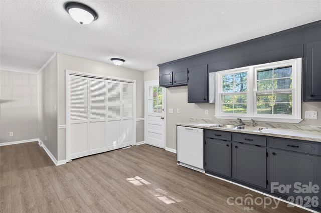 616 Old Farm Road, Statesville, NC 28625