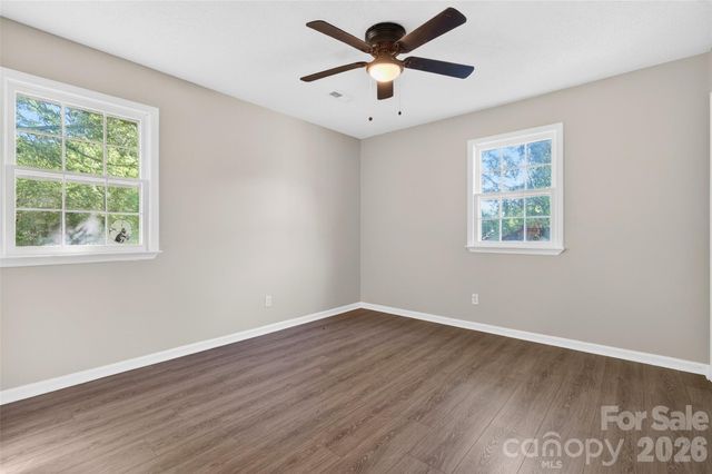 616 Old Farm Road, Statesville, NC 28625