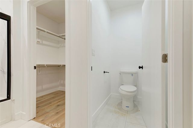 5648 Cartwright Avenue, North Hollywood, CA 91601