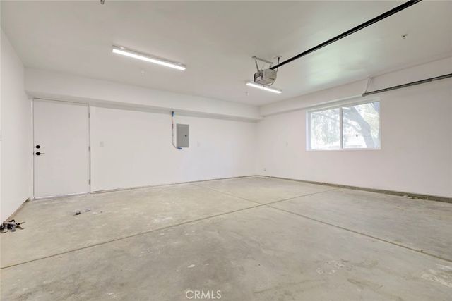 5648 Cartwright Avenue, North Hollywood, CA 91601