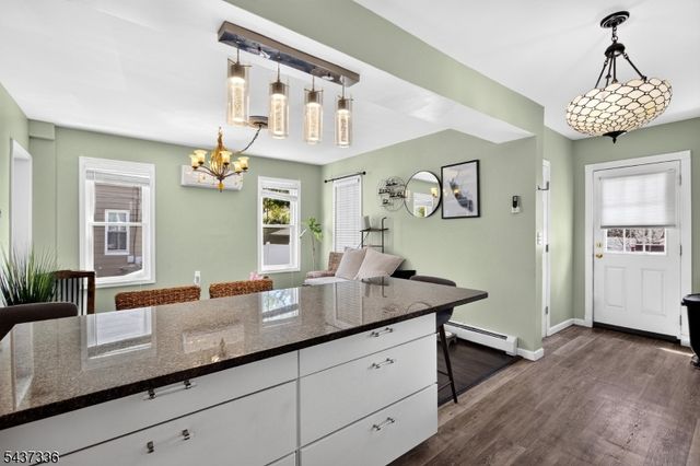 173 Monroe St, Rahway City, NJ 07065