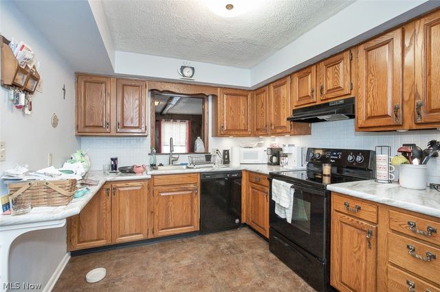 2770 Revere Drive, Cuyahoga Falls, OH 44223