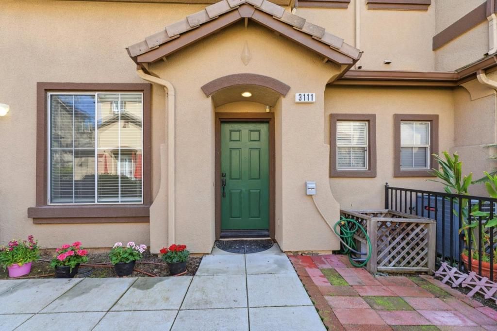 Image 2 of property listing at 3111 White Riesling Place, San Jose, CA 95135