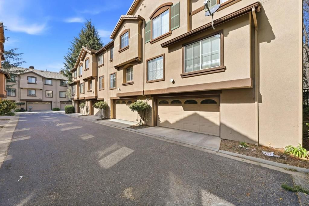 Image 30 of property listing at 3111 White Riesling Place, San Jose, CA 95135